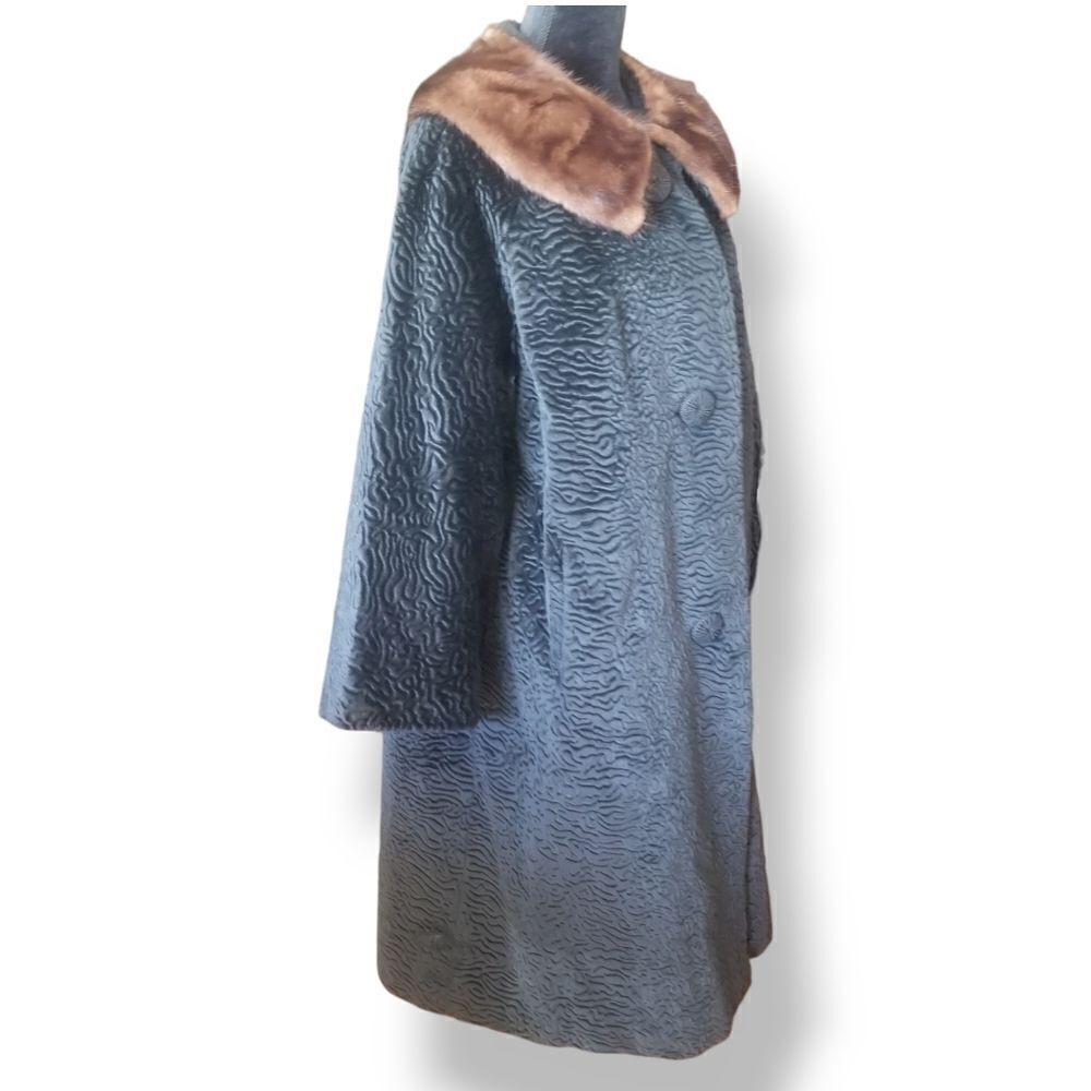 Borre by Fairmoor 50s Faux Persian Lamb Coat With Genuine Mink Fur Colla… - Picture 2 of 14